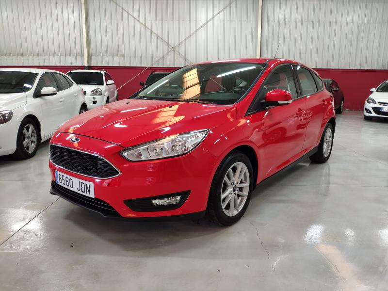 FORD FOCUS 1.6 CDTI 110CV (ROJO)